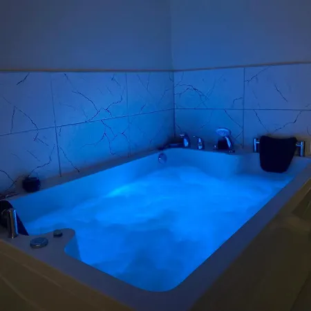 公寓 Nebula Residence- Luxury Beyoglu Jakuzili